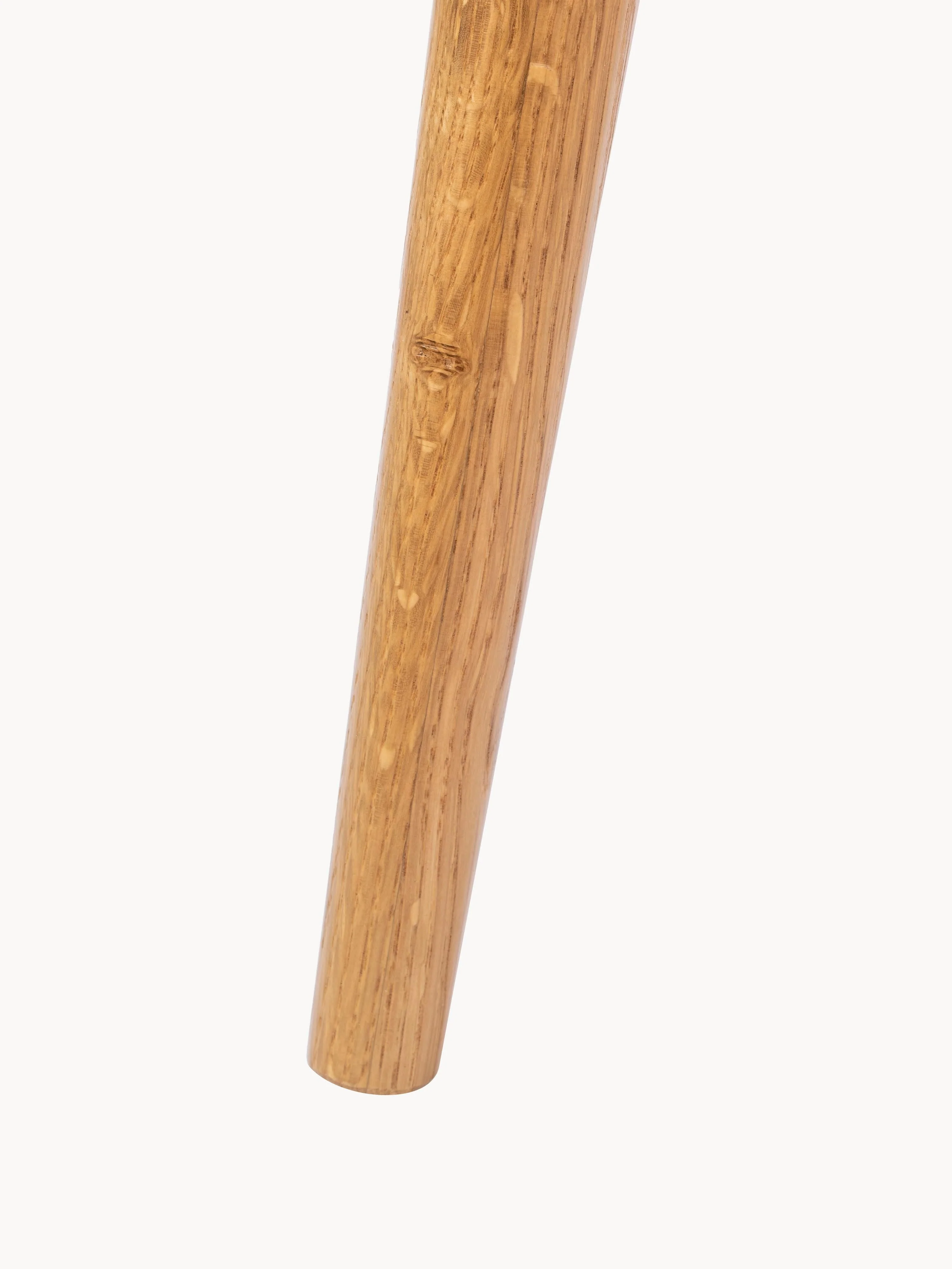 Houten nachtkastje Barbier met roldeur en gecanneleerde voorkant