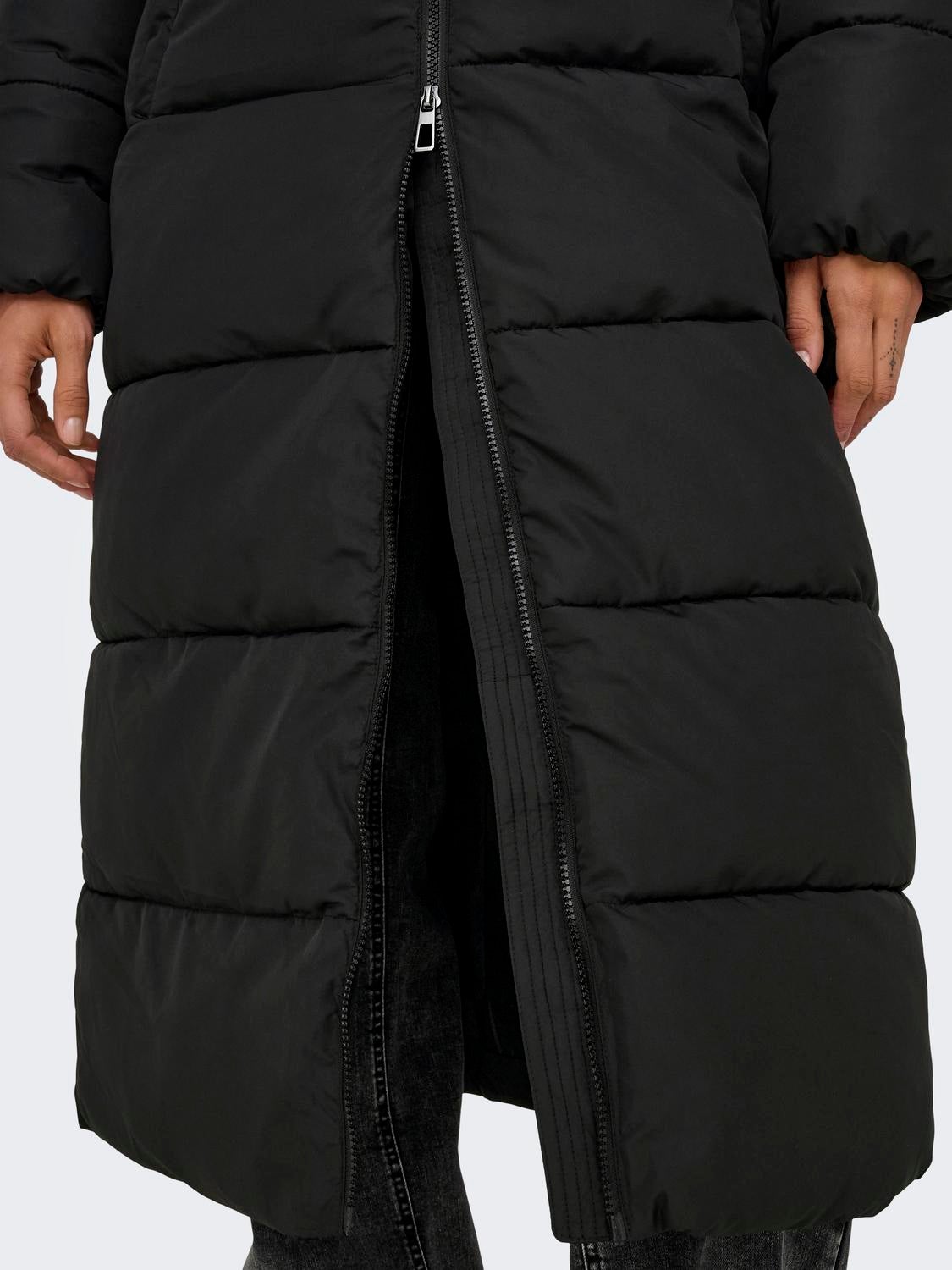 ONLMAGGI Steppmantel Black