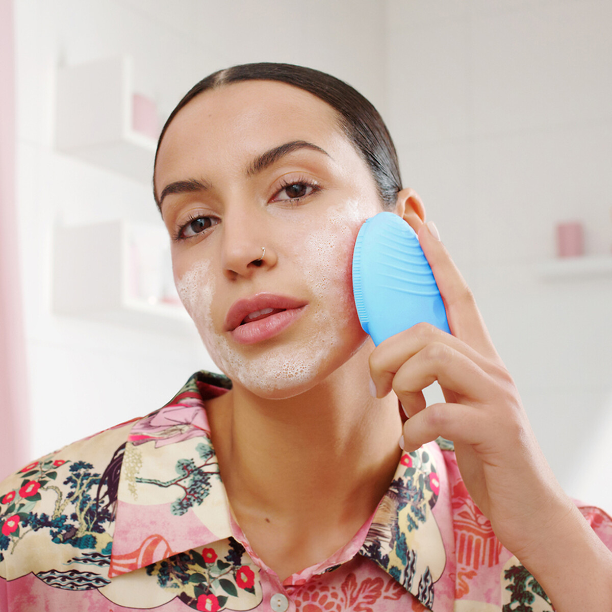 FOREO<br>Escova de limpeza e massagem facial Luna 3