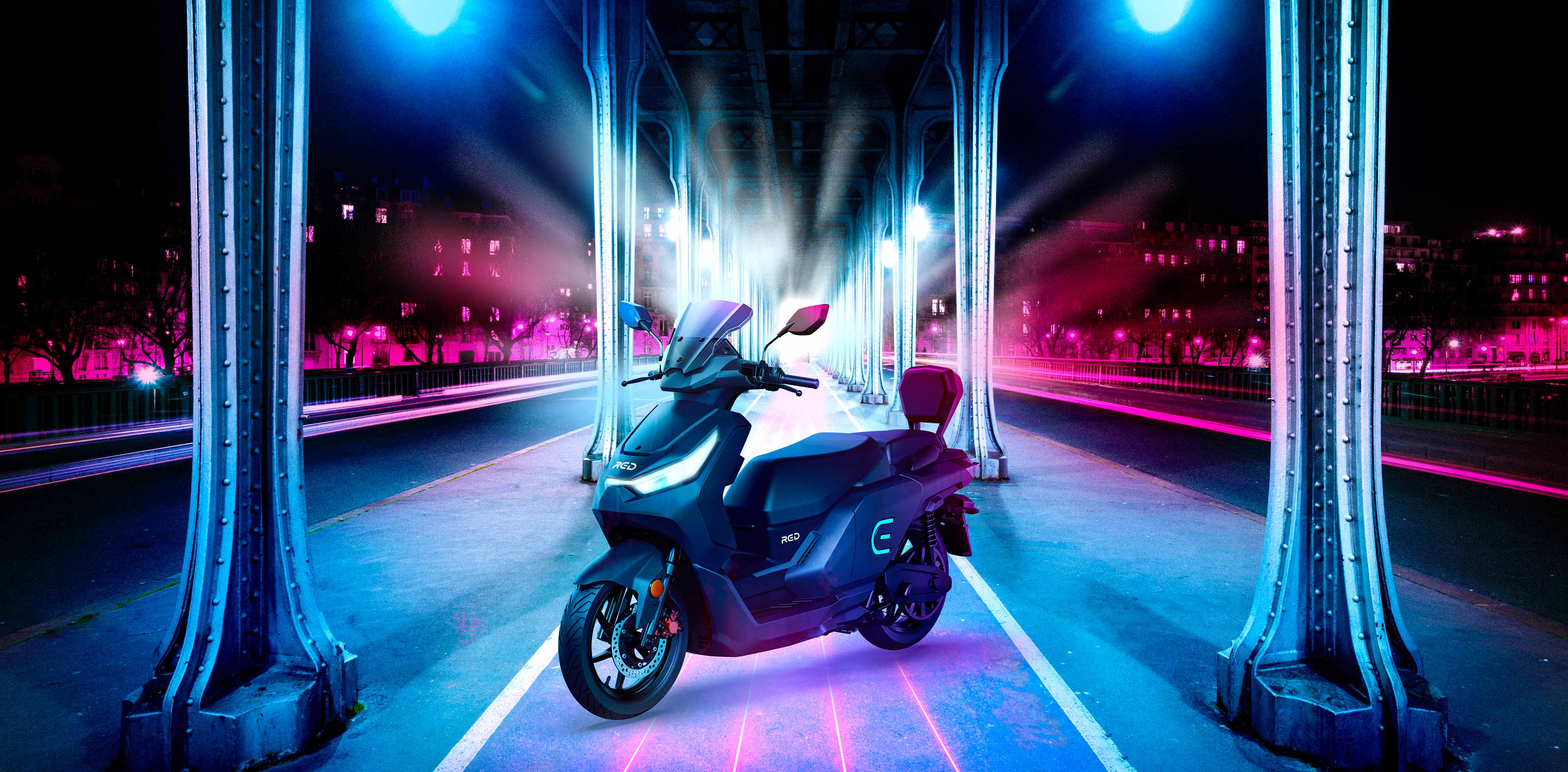 Scooter Électrique RED Electric Model E100 100 cm3