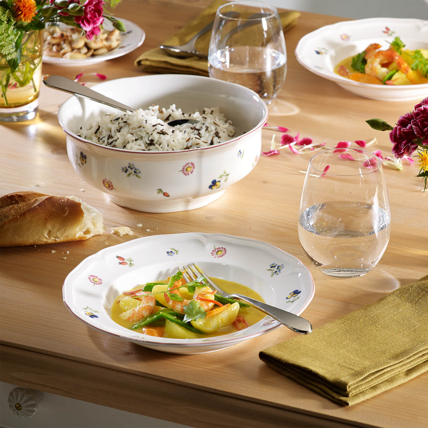 Petite Fleur Soup bowl White, 9'', Premium Porcelain