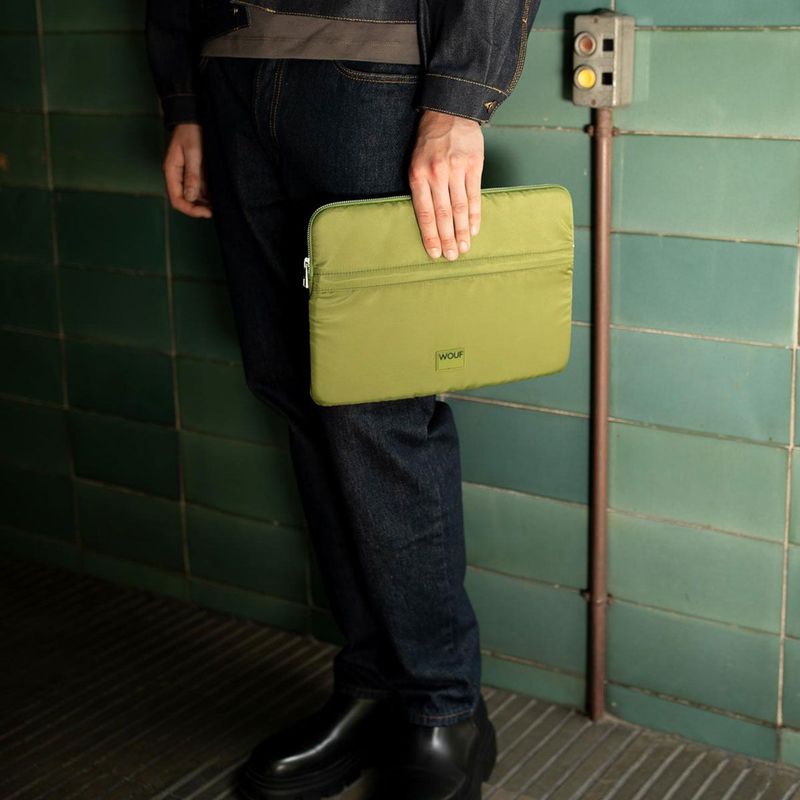 Wouf - Laptop Hoes - Groen - 100% Polyamide