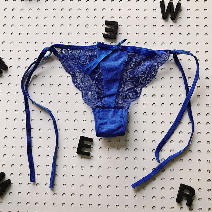 Ohnana - G-string met kanten lint