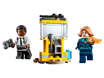 LEGO Captain Marvel en Nick Fury (30453)
