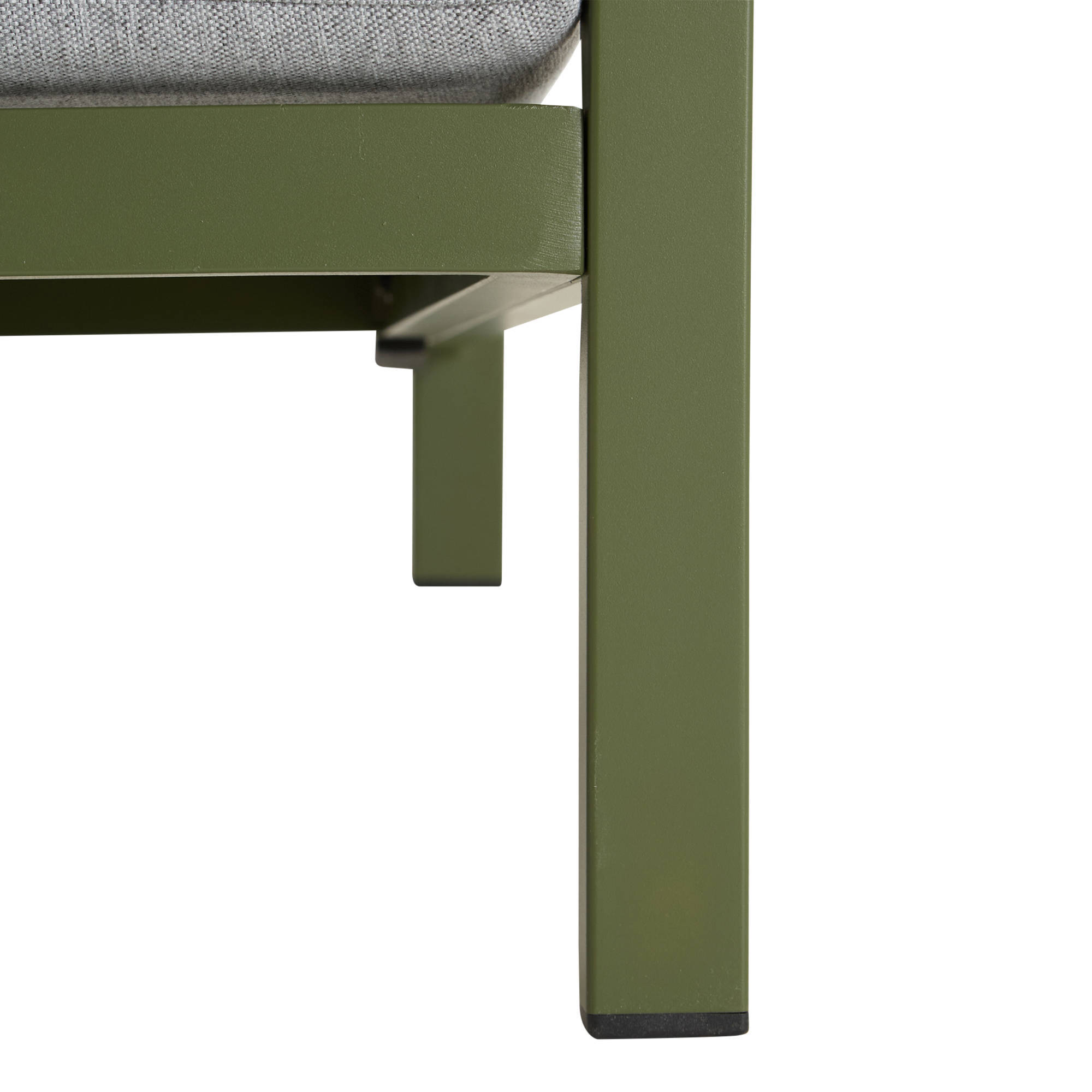 NOUS Garden loungebank London