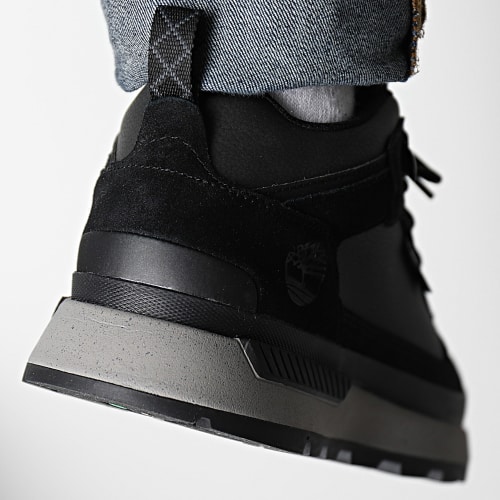 Baskets Euro Trekker Low A65HZ Black Suede