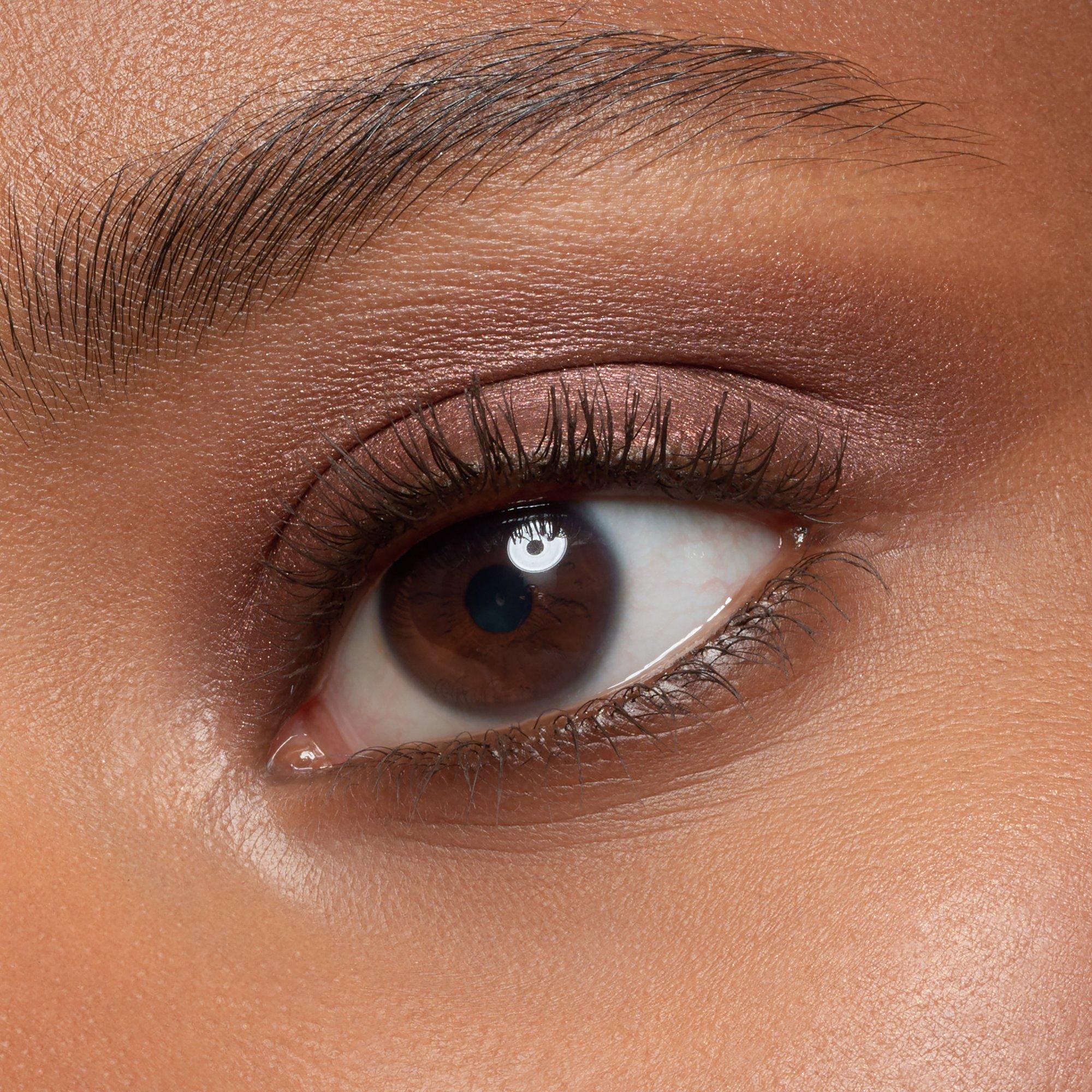 blend & line eyeshadow stick crayon fard à paupières