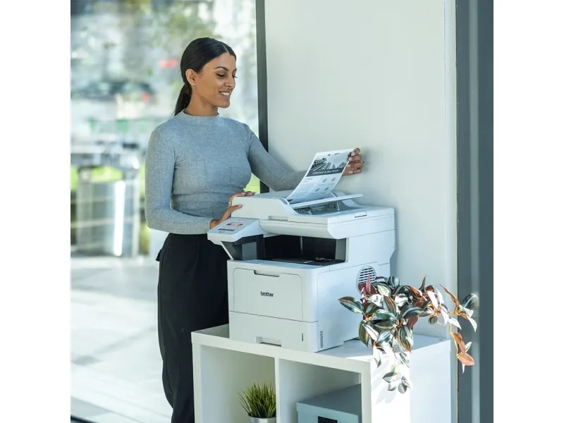 Brother DCP-L5510DW - Multifunktionsprinter - S/H - laser - A4/Legal (medie) - op til 48 spm (kopiering) - op til 48 spm (udskriver) - 250 ark - NFC, USB 2.0, USB 2.0 vært, Gigabit LAN, Wi-Fi(n)