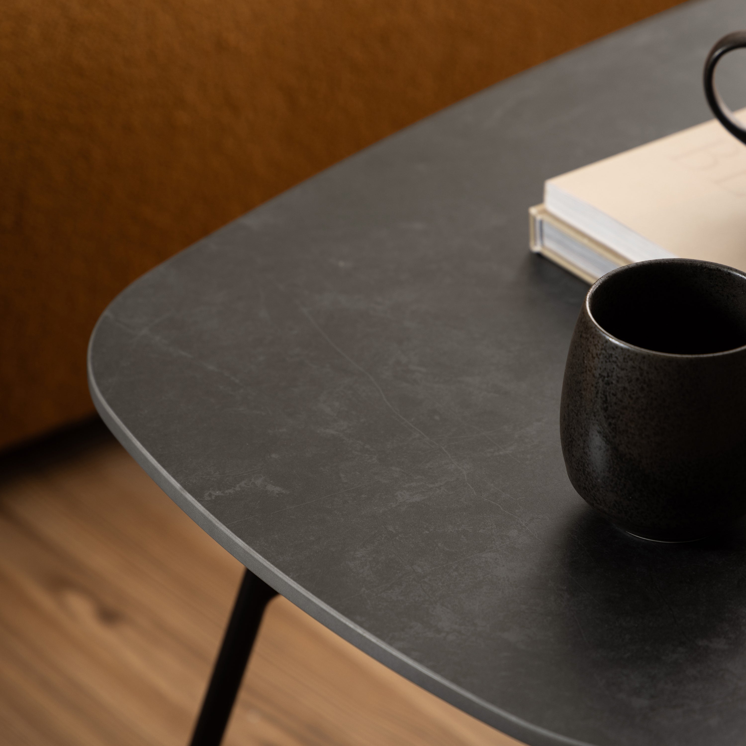 by fonQ Mik Salontafel H 41 x B 120 x D 60 cm - Zwart