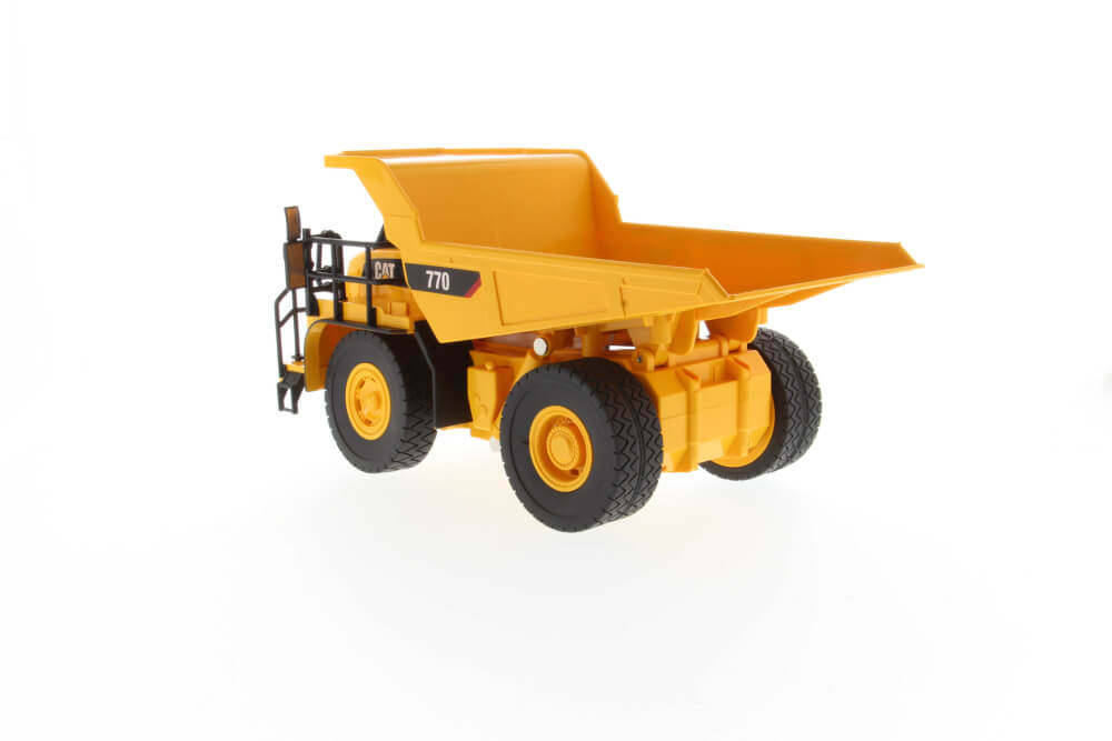 CARRERA RC CAT CARRERA RC  1:35 RC CAT 770 Mining Truck (B/O)