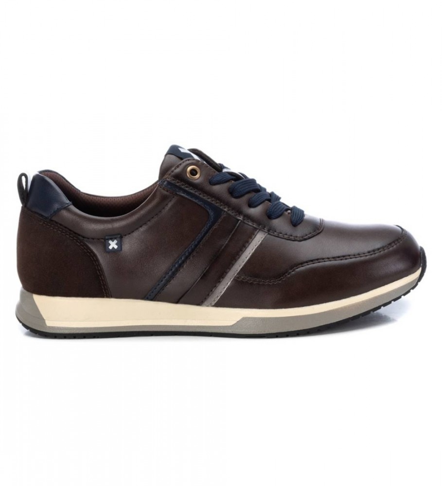 Tênis Xti 142168 marrom