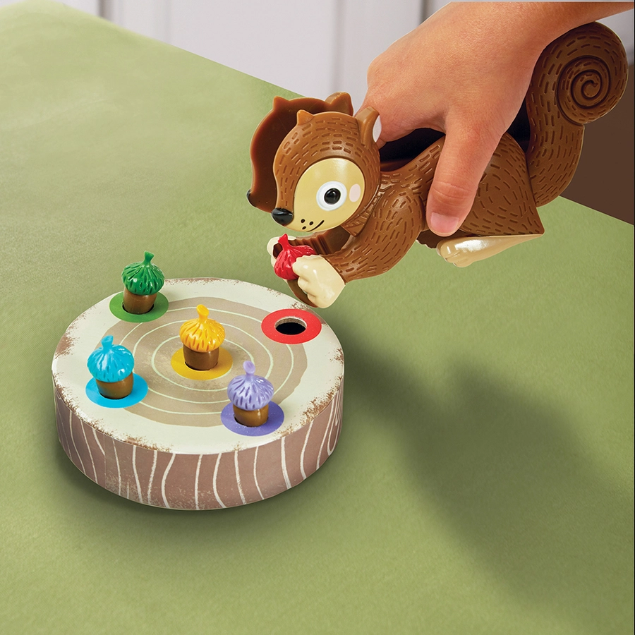 Learning Resources® Farberkennungsspiel Sneaky Snacky Squirrel