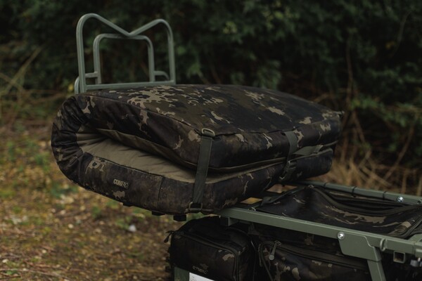 Tapis de Réception Korda Compac Hybrid Mat Dark Kamo