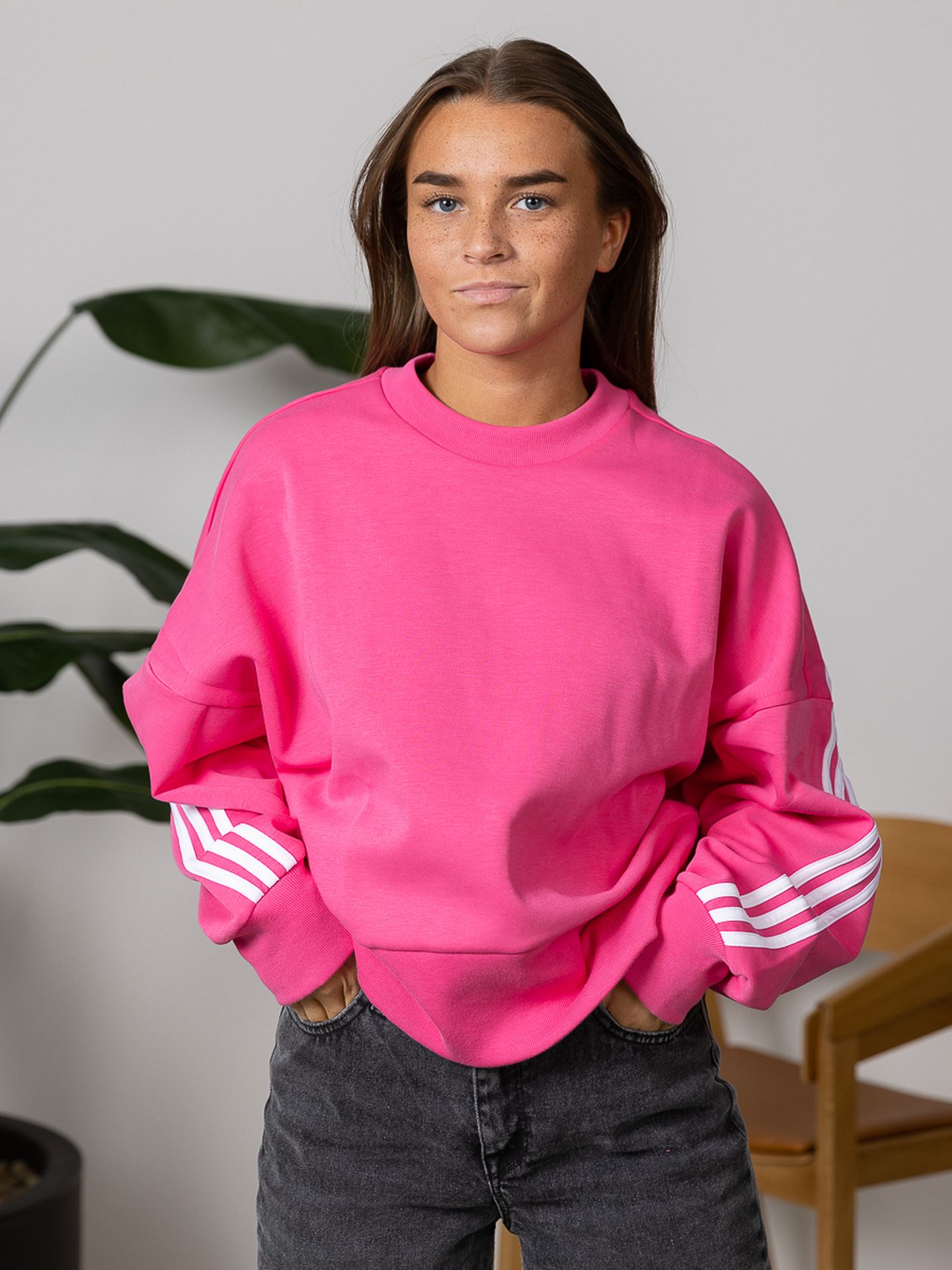 Future Icons 3-Stripes Crew