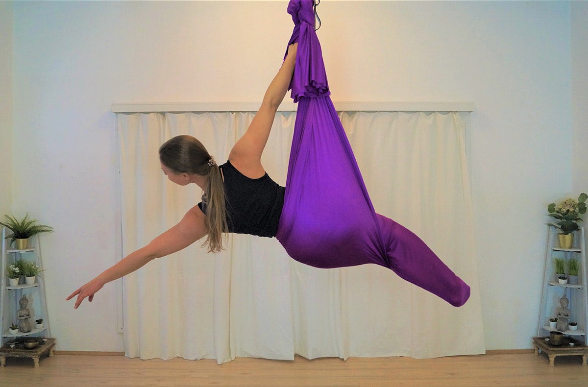 Aerial Yoga Privatstunde in Wien