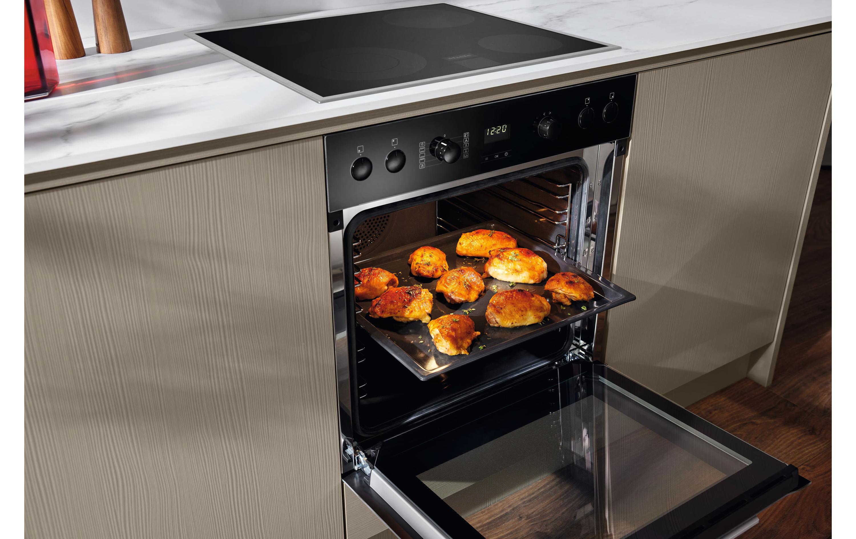 Einbaubackofen H 2456 E ACTIVE Schwarz A+<br>Einbau-Herd