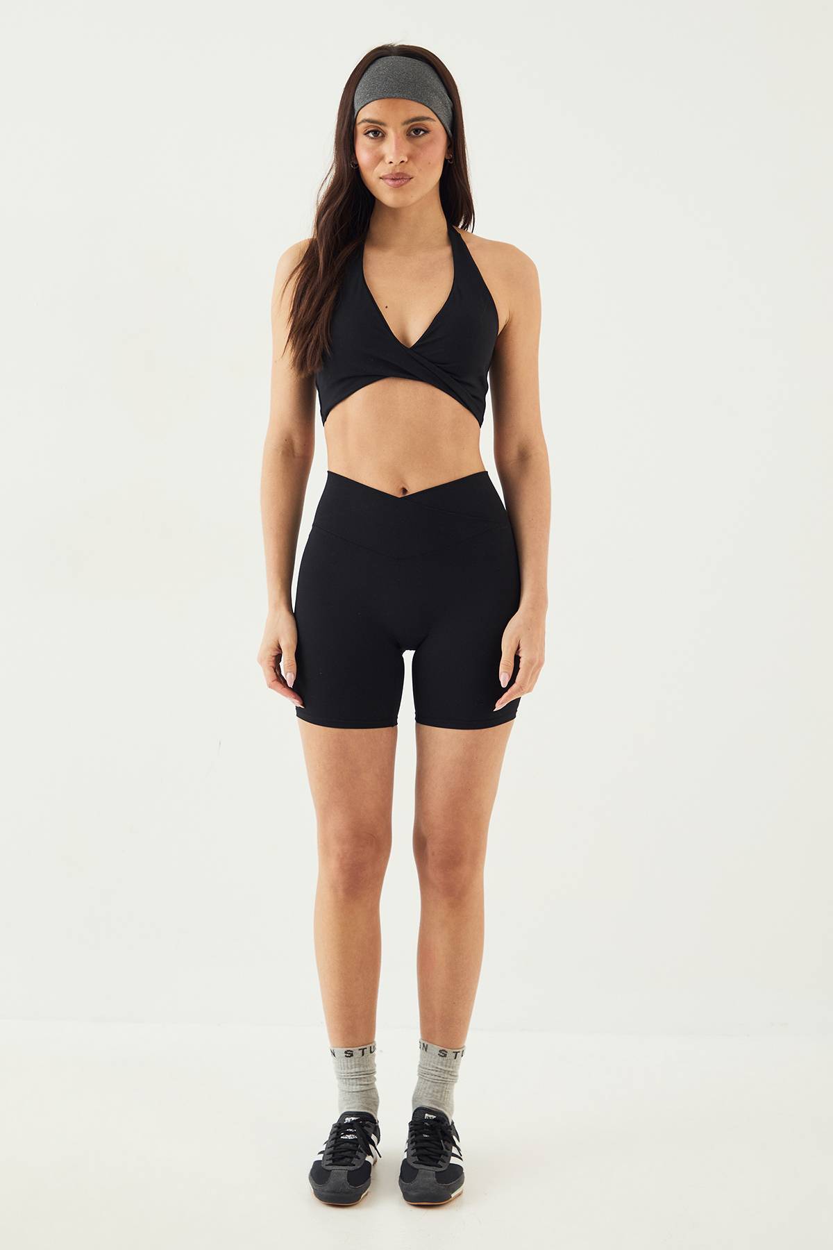 Brassière de Sport DSGN Studio Ultra Sculpt à Torsade Frontale Support Léger