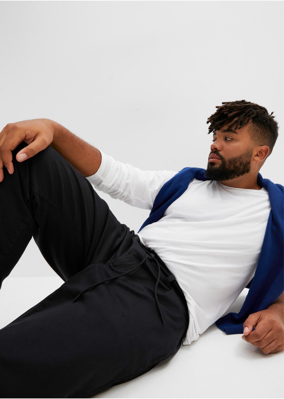 Pantalon chino avec pinces en coton