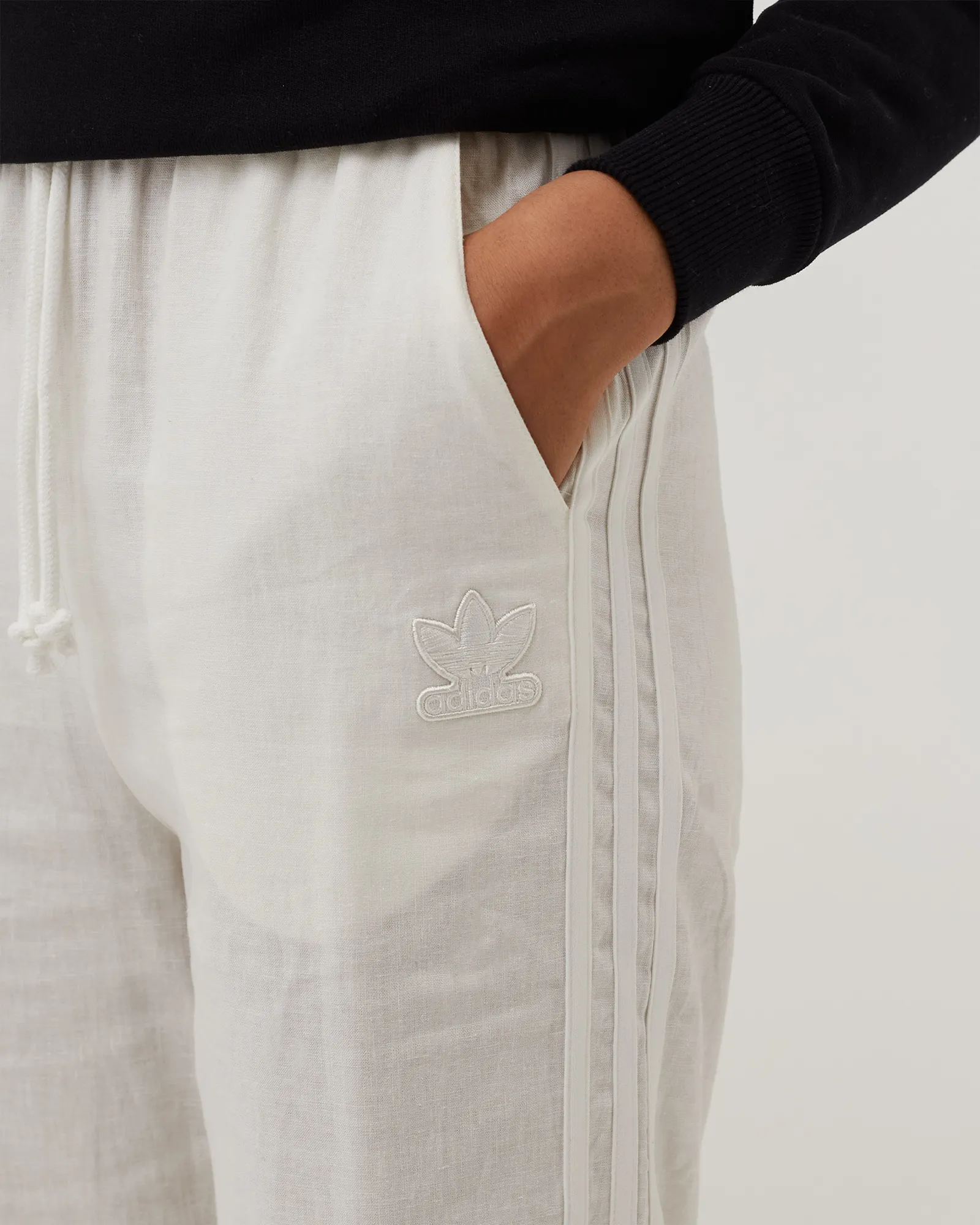 Adidas LINEN TP