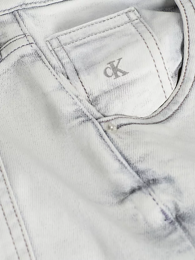 calças jeans largas revestidas