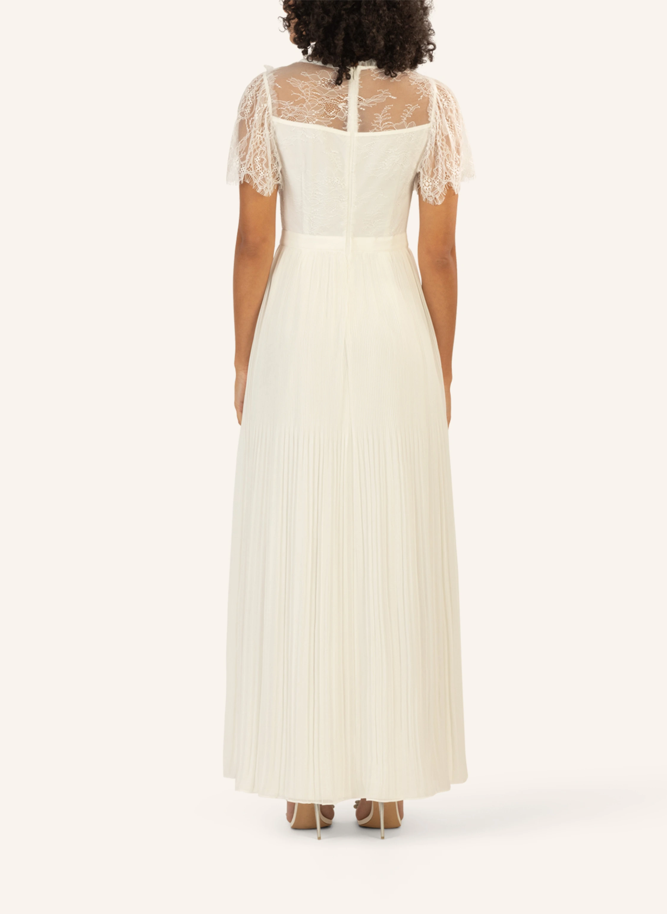 APART langes Hochzeitskleid