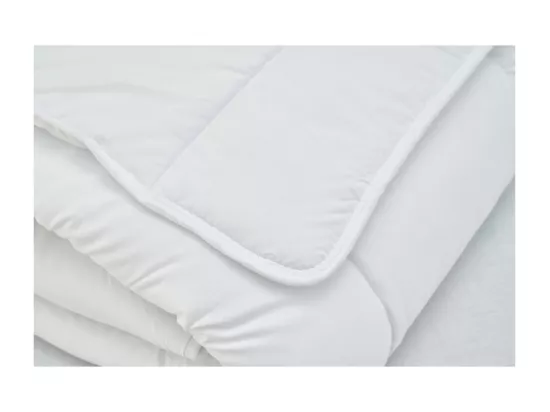 Couette Légère et Anti-transpiration 200x200cm