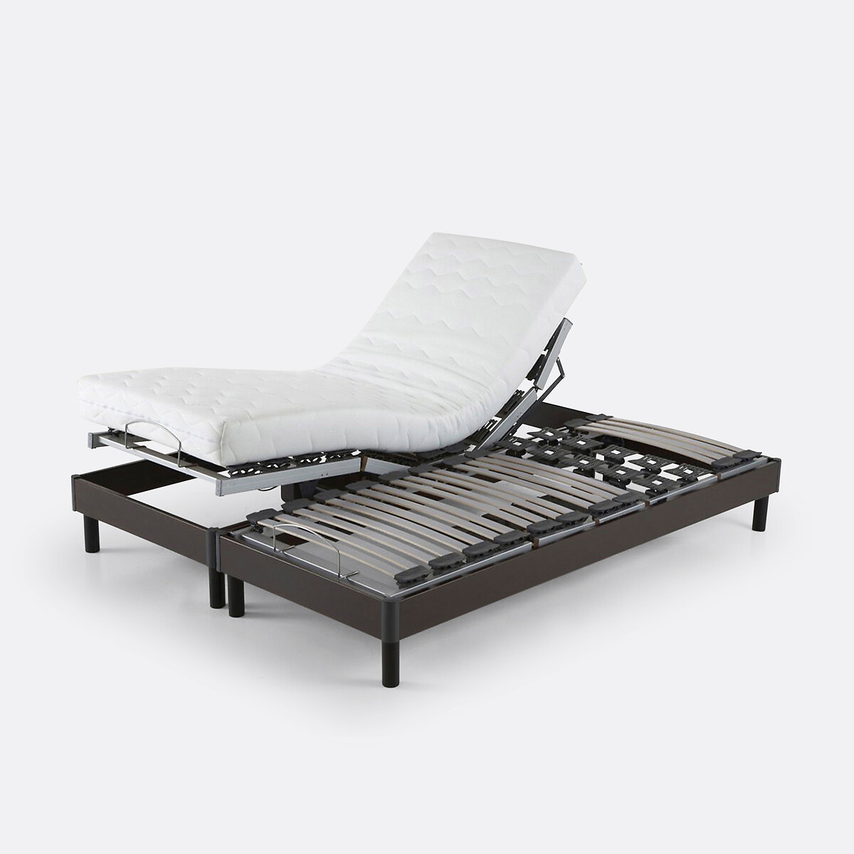LA REDOUTE INTERIEURS<br>Cama elétrica com estrado de ripas de madeira e pés