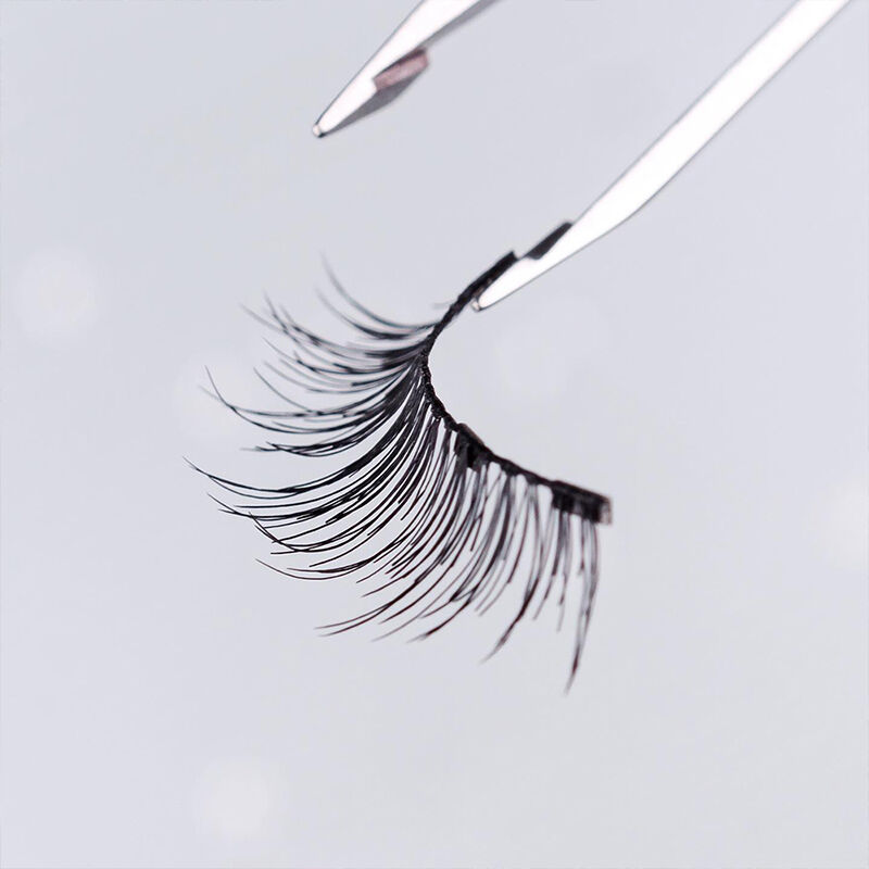 Faux cils magnetic wispies