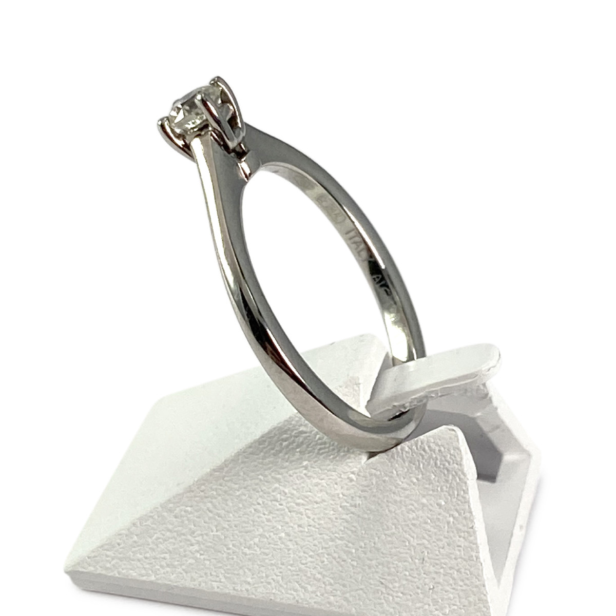 Solitaire d'occasion or 750 blanc
