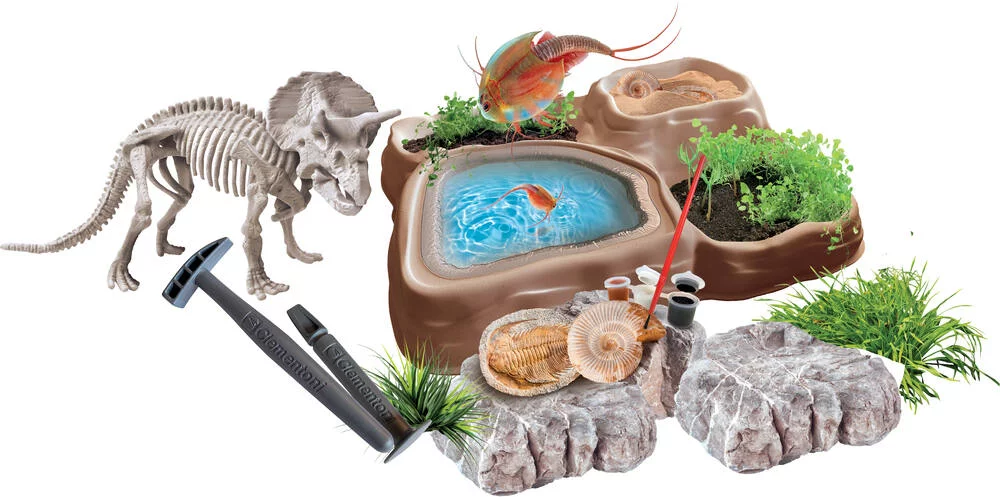 SCIENCE & JEU - TRIOPS ET LE MONDE DES DINOSAURES