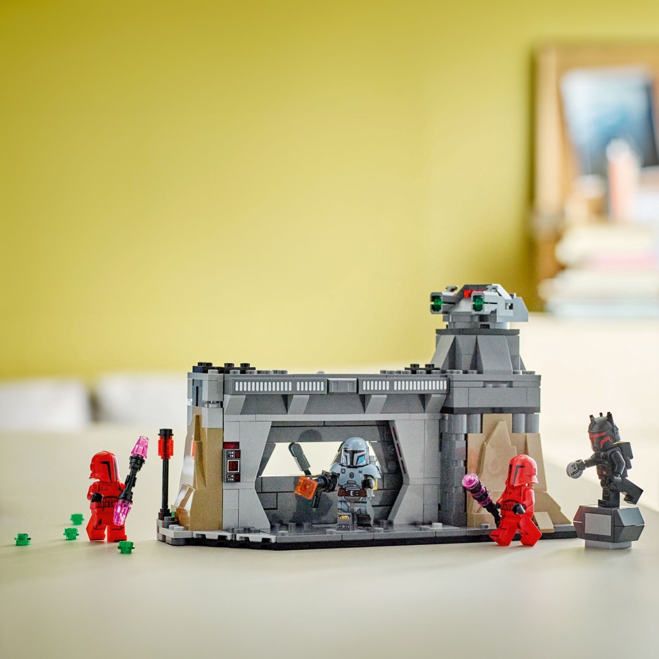 LEGO Star Wars - Paz Vizsla™ og moff Gideons™ kamp (75386)