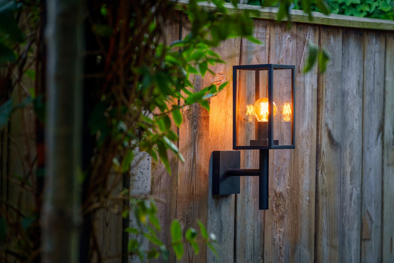 Garden Lights wandlamp Celata zwart 12 x 19 x 38 cm