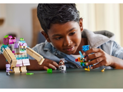LEGO Duel met de Verslinder (21257)