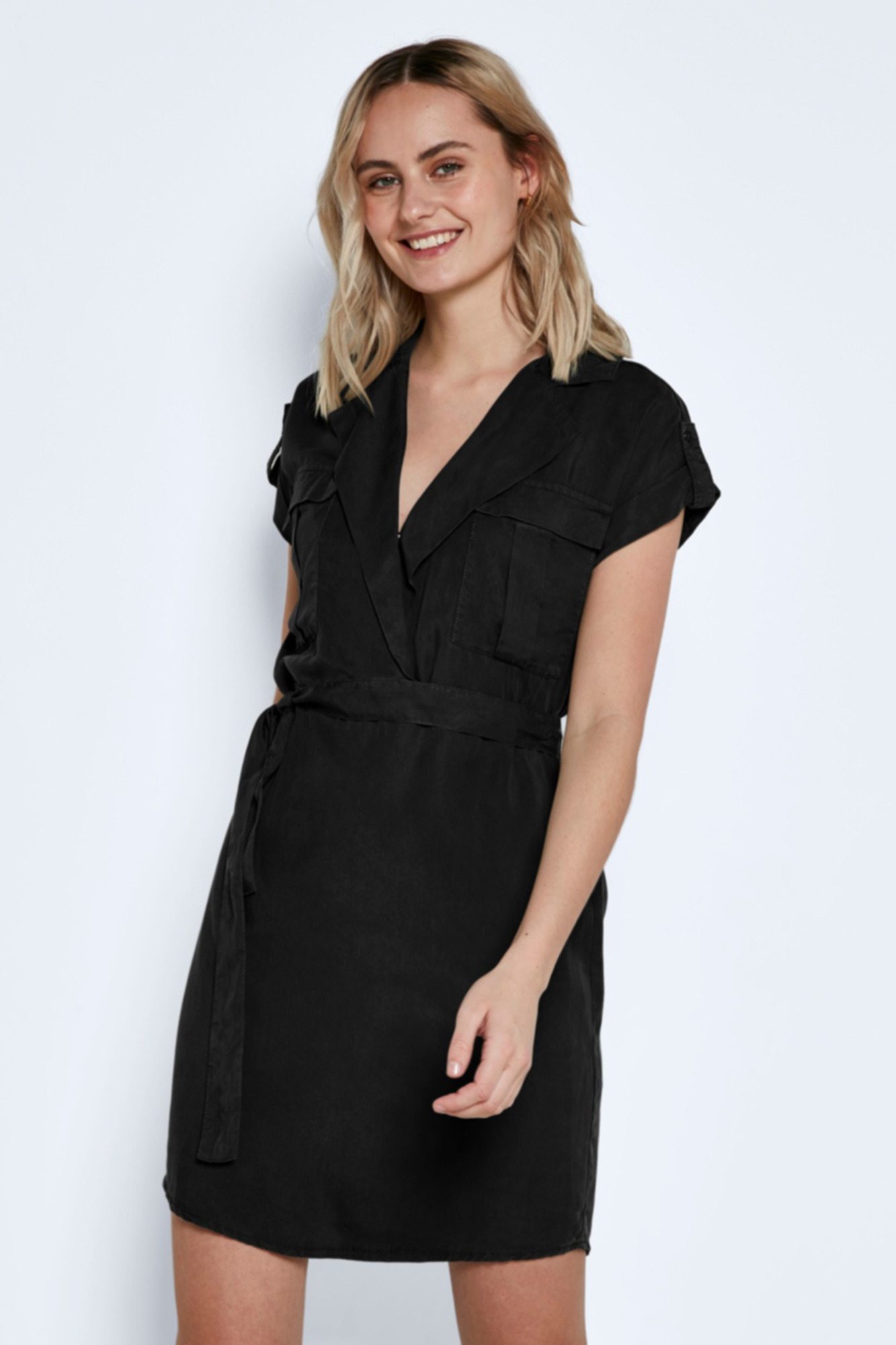 Vestido curto de lyocell