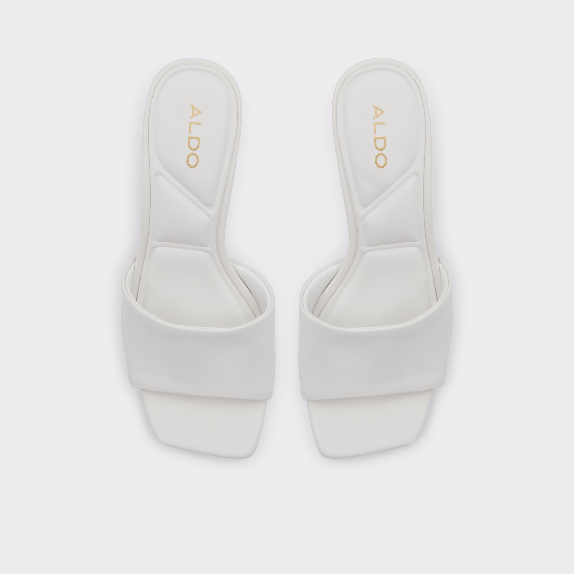 Vidish White Women Kitten heels