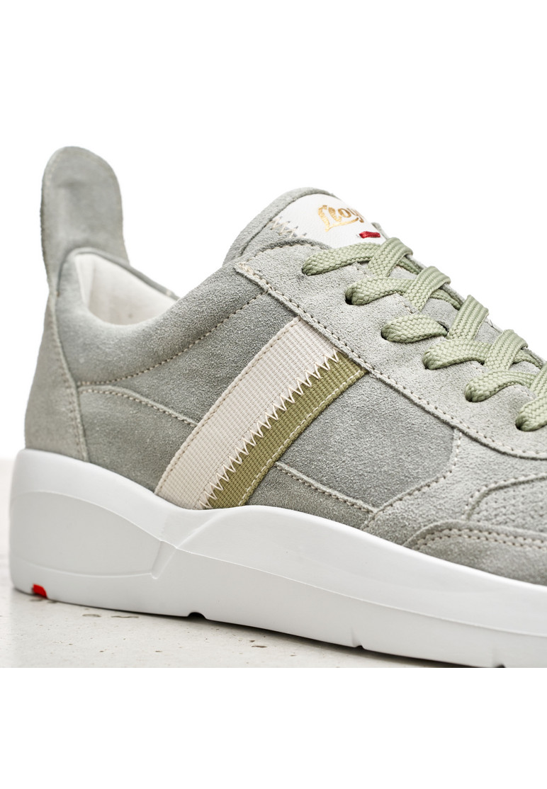 SNEAKER Grün