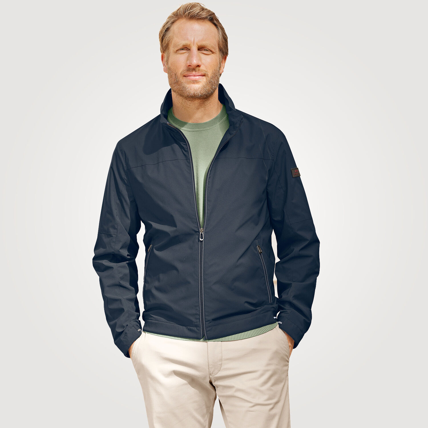 Moderner Blouson in Regular Fit mit Stehkragen