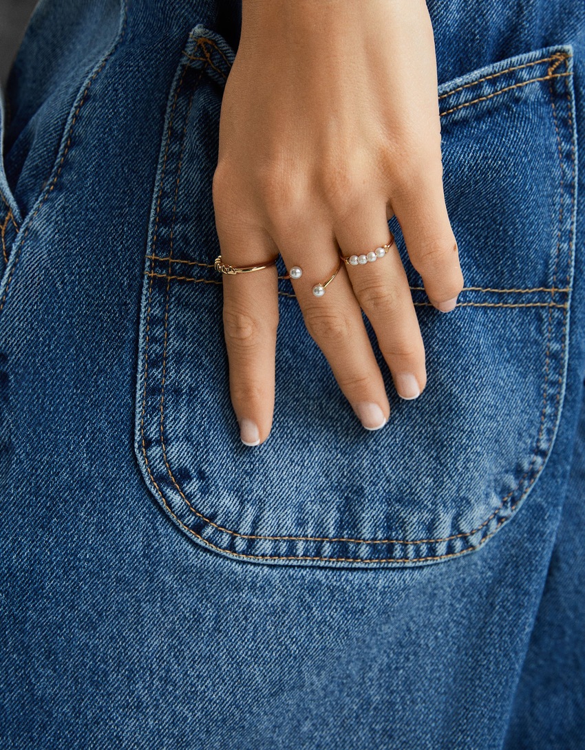 Conjunto de 9 anéis de coração com pérolas artificiais