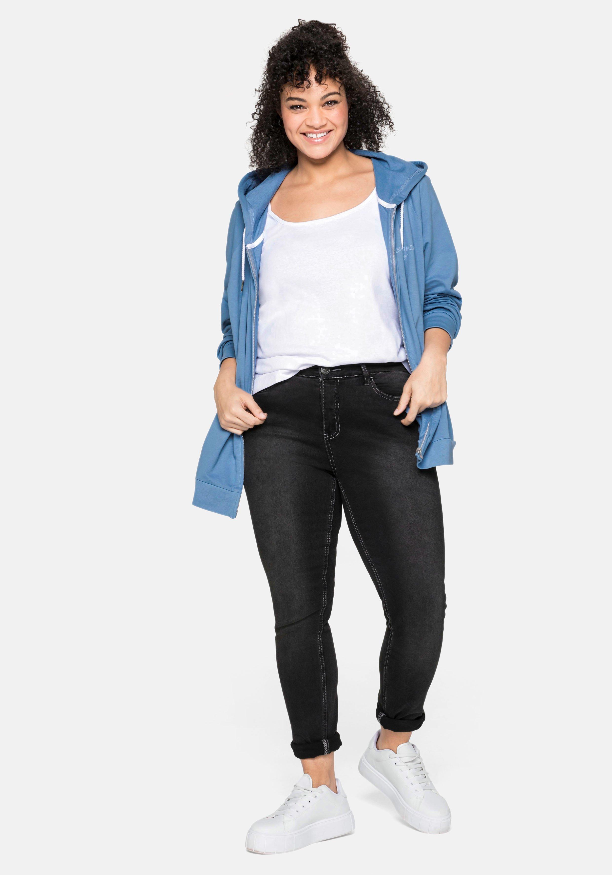 Sweatjacke mit Kapuze und kleinem Brust-Print