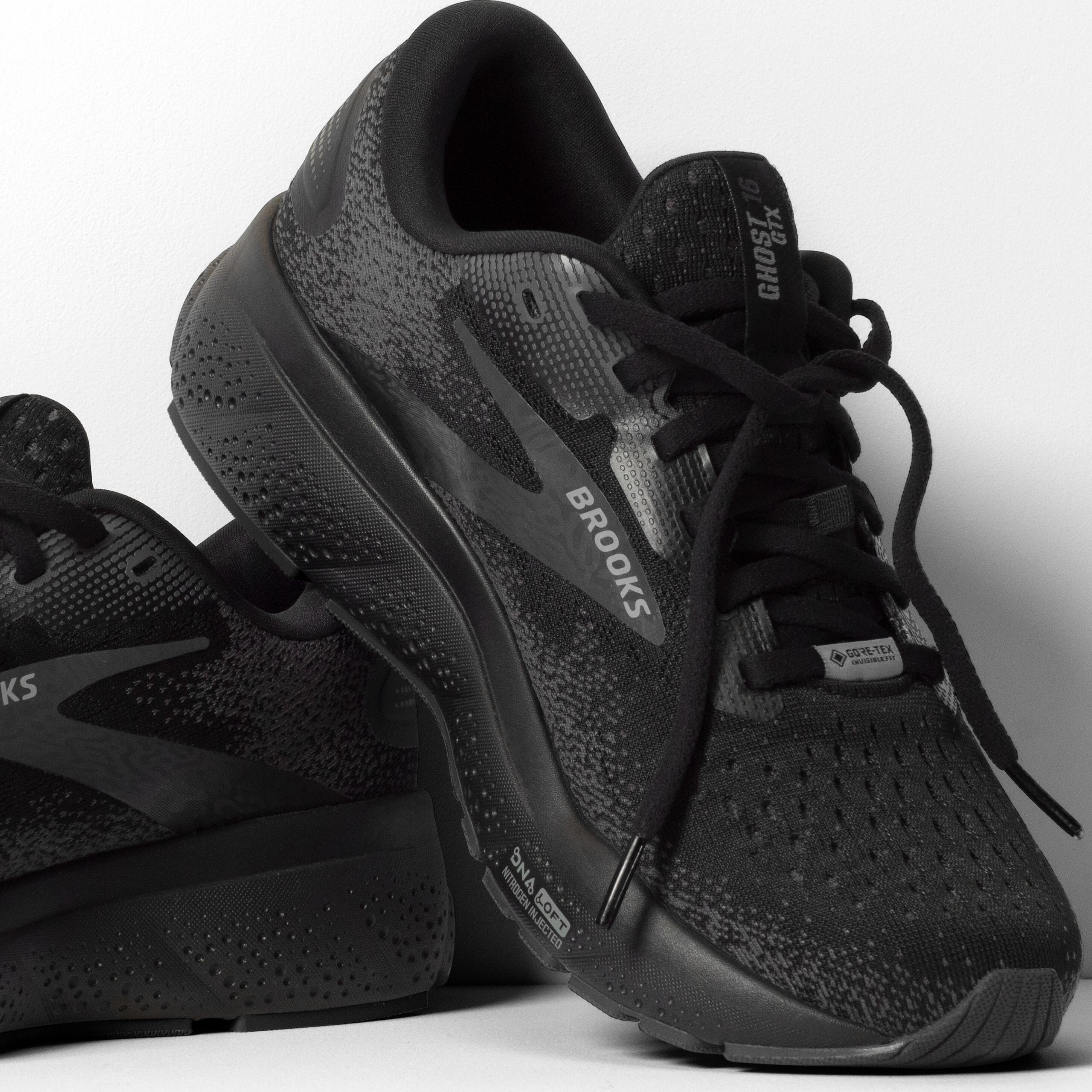 Ghost 16 GTX Dame Black/Black/Ebony