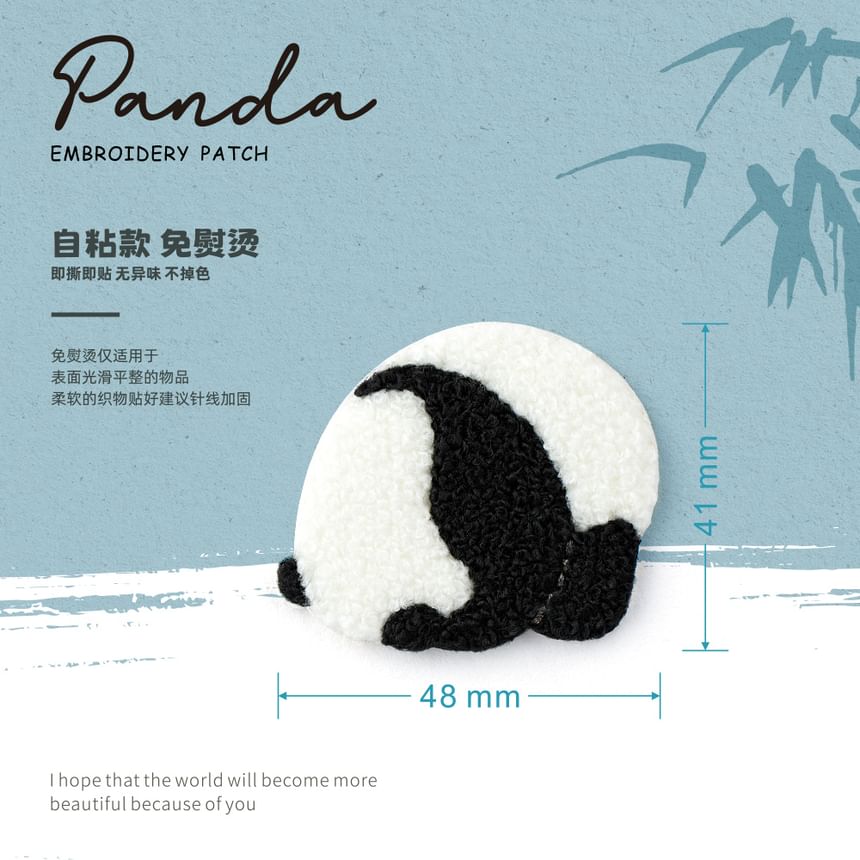Embroidery Kingdom - Panda geborduurde applicatiepatch (verschillende ontwerpen)
