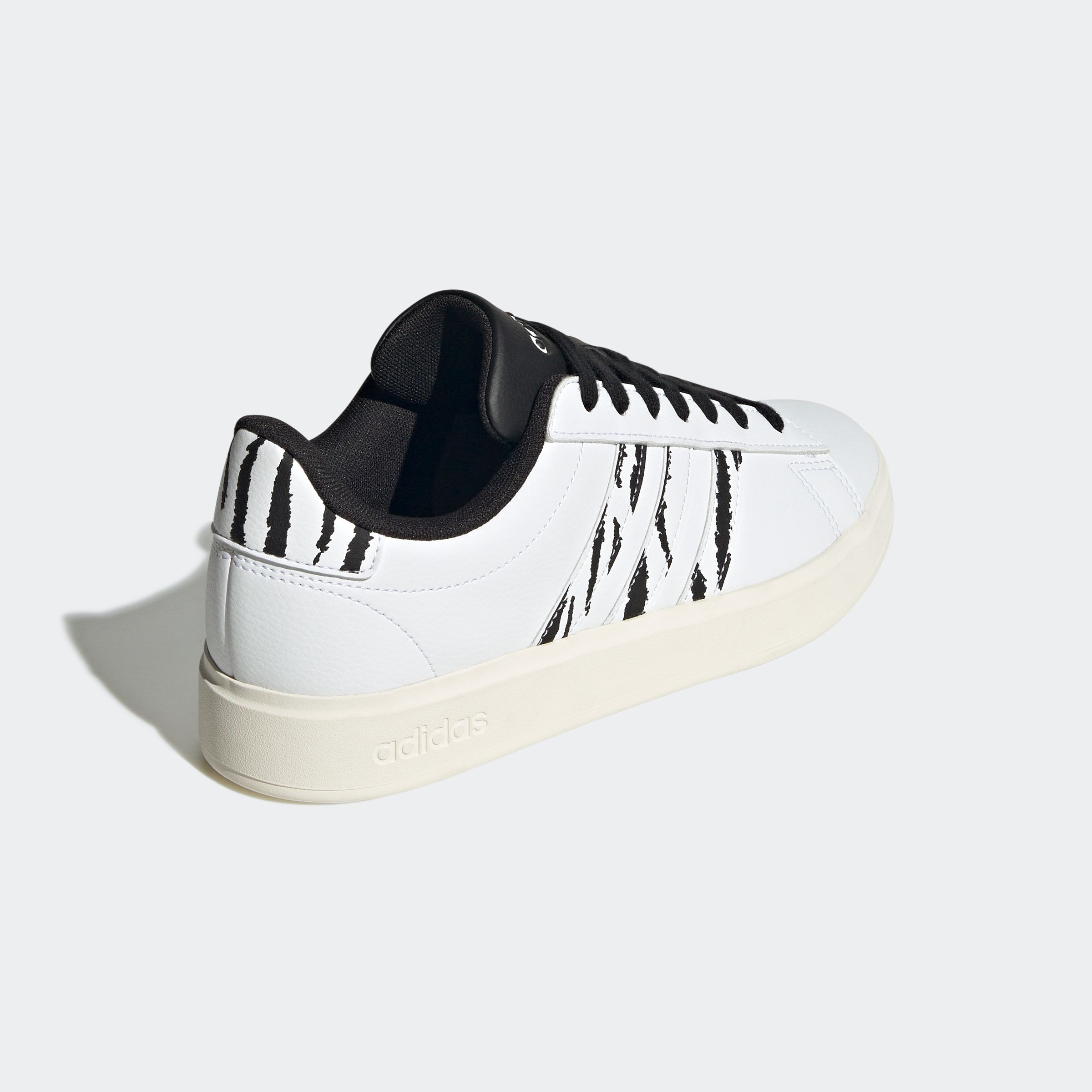 adidas Sportswear Sneaker »GRAND COURT 2.0«  Design auf den Spuren des adidas Superstar