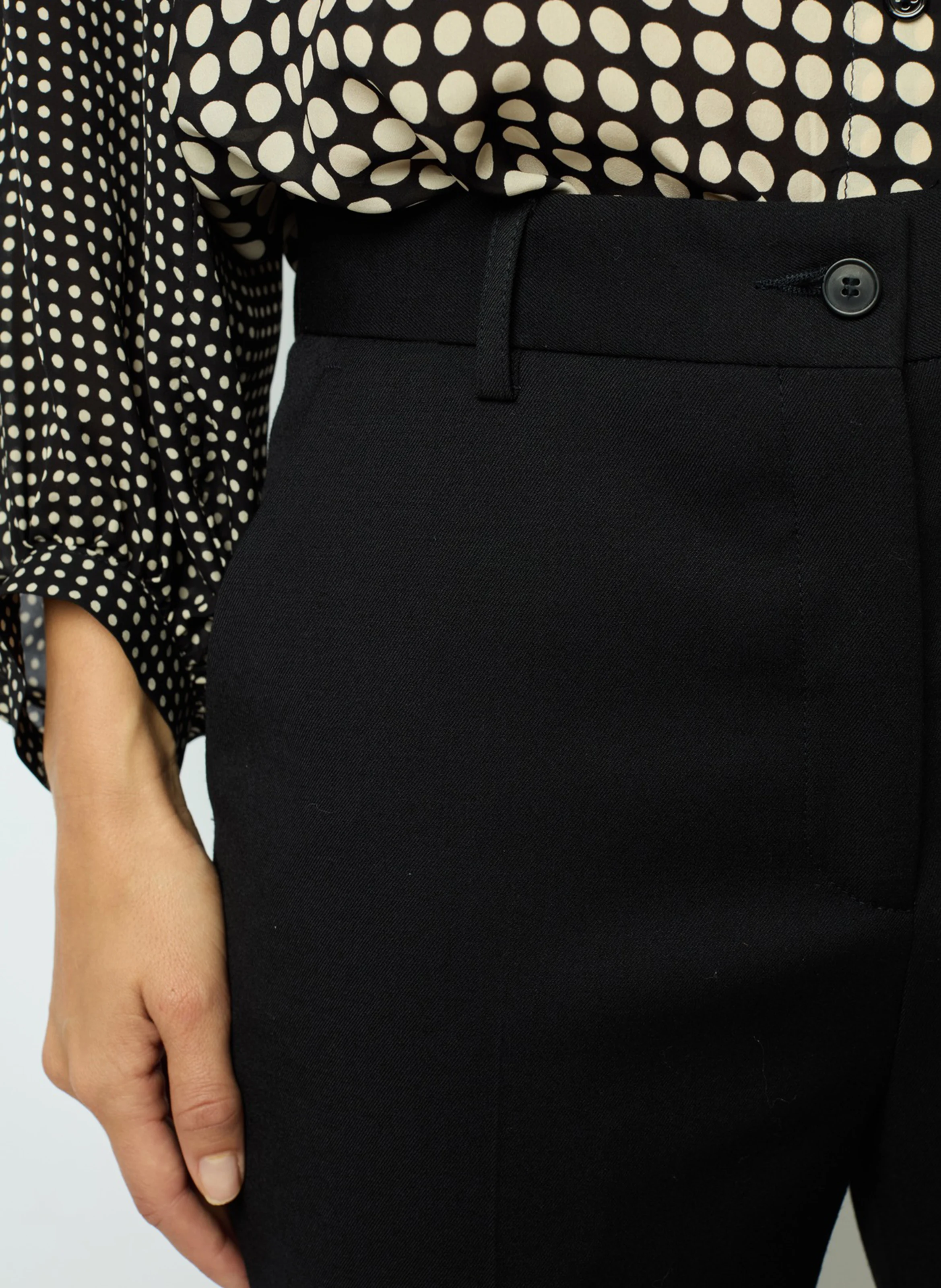 NEESA - Pantalon de tailleur en laine mélangée | Noir
