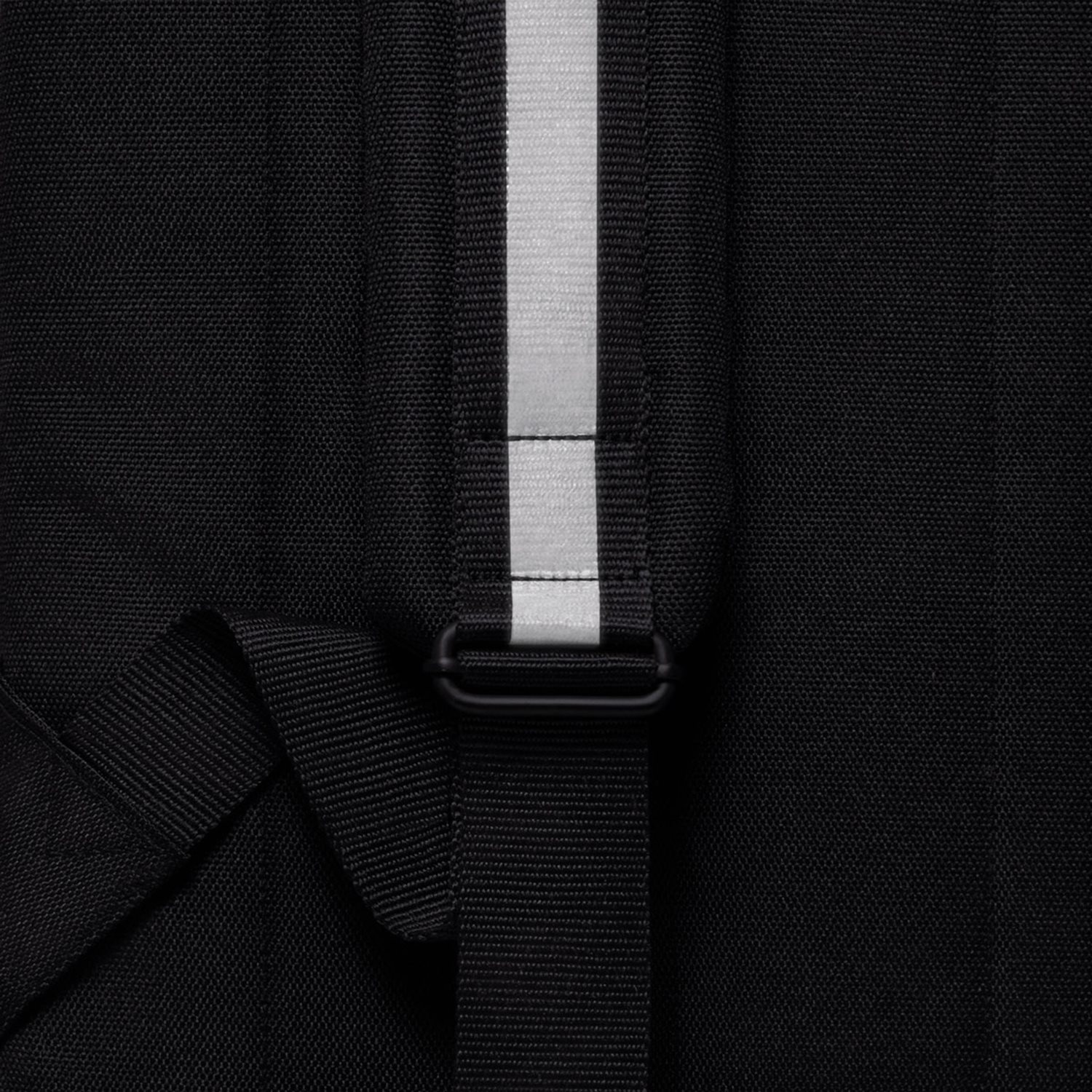 Ucon Acrobatics Hajo Medium Aloe Sand black