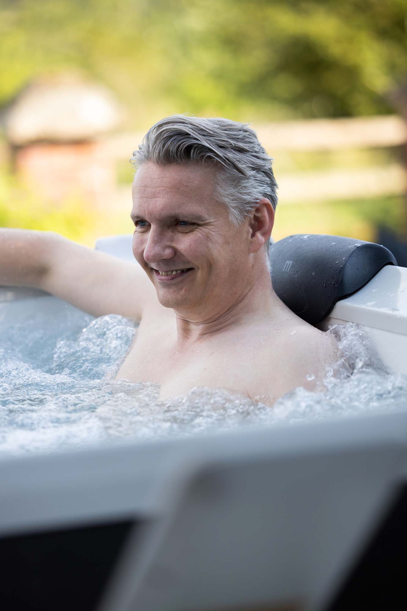 MSpa PureHaven aufblasbarer Whirlpool 160x160x65cm für 6 Personen - versch. Ausführungen