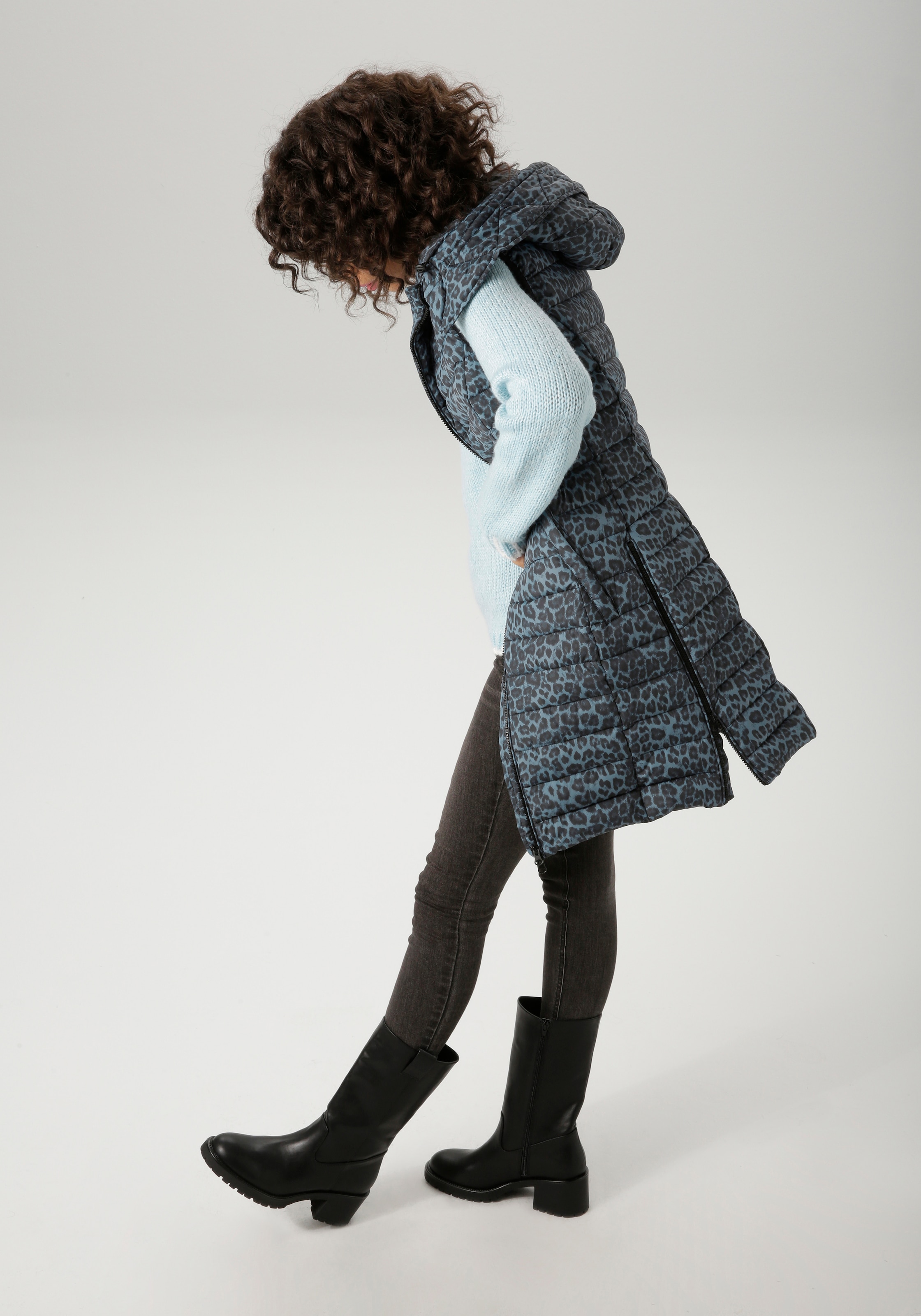 Aniston CASUAL Steppweste , im extravaganten Leo-Muster - NEUE KOLLEKTION