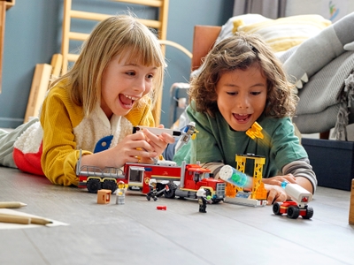 LEGO Grote ladderwagen (60282)