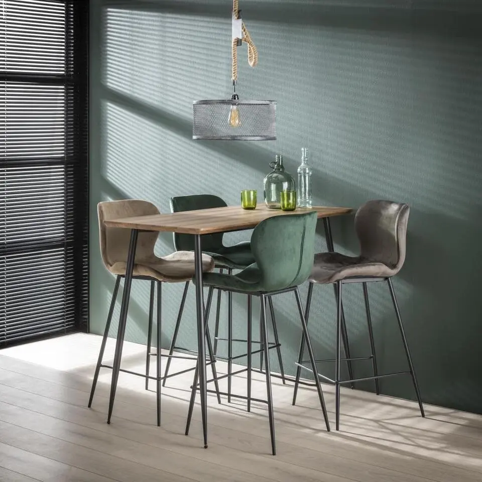 Barstoel Velvet Groen - Zithoogte 67cm - Zwart Onderstel