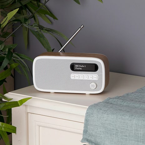 VQ Dexter DAB+/FM radio - træ