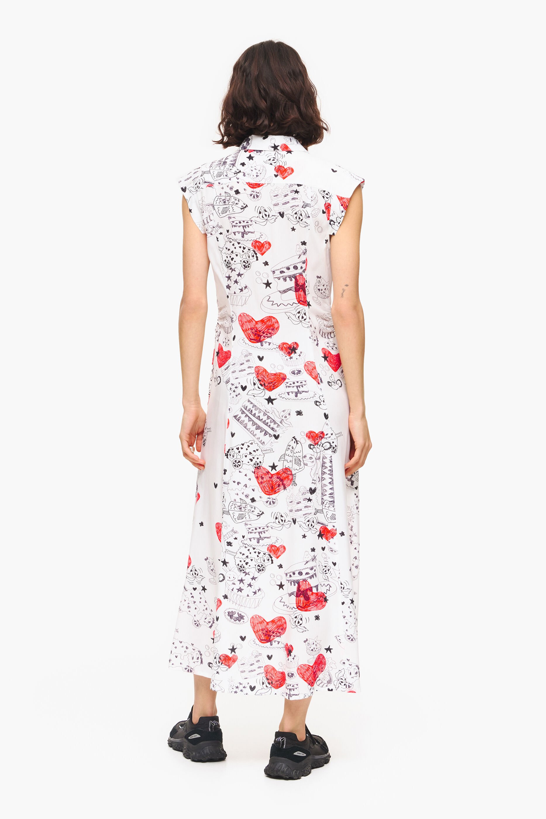 Vestido longo com estampa de coração da Nickname